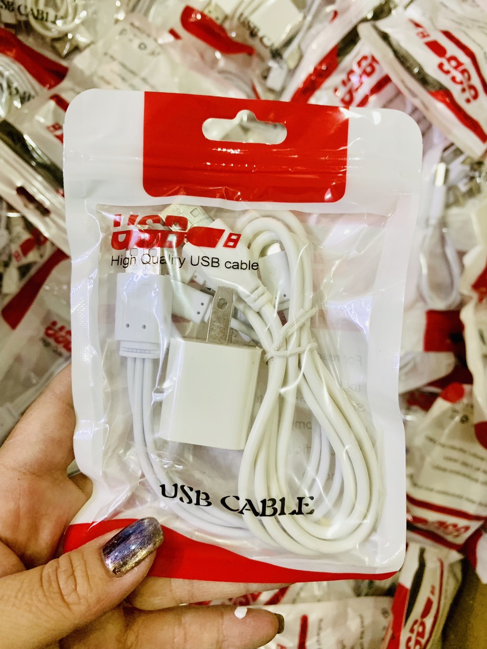 Bộ cóc iphone + 2 cáp sạc đa năng (số lượng call fix giá cực rẻ) - aa2 giá sỉ và lẻ rẻ nhất Bộ cóc iphone + 2 cáp sạc đa năng (số lượng call fix giá cực rẻ) - aa2 giá sỉ và lẻ rẻ nhất