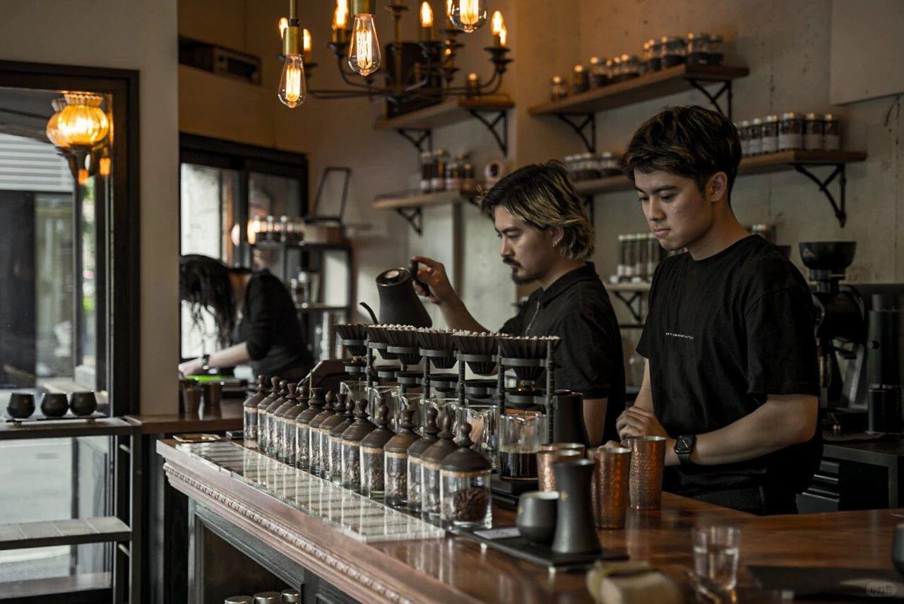 Xu hướng pha cà phê 2026: cold brew, Switch dripper