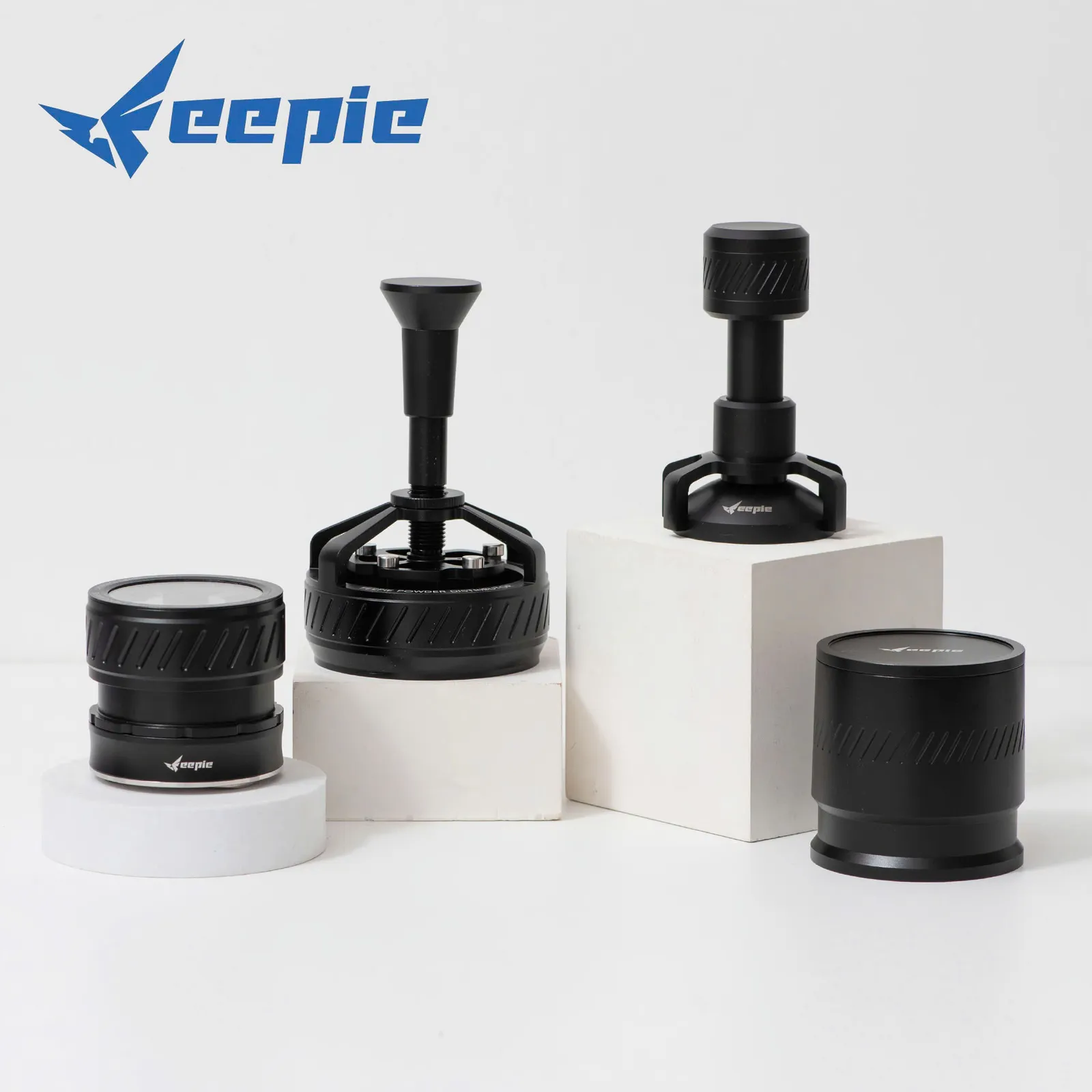 Trọn bộ 4 món combo Feepie Diagonal Line THOR chụp trên nền trắng