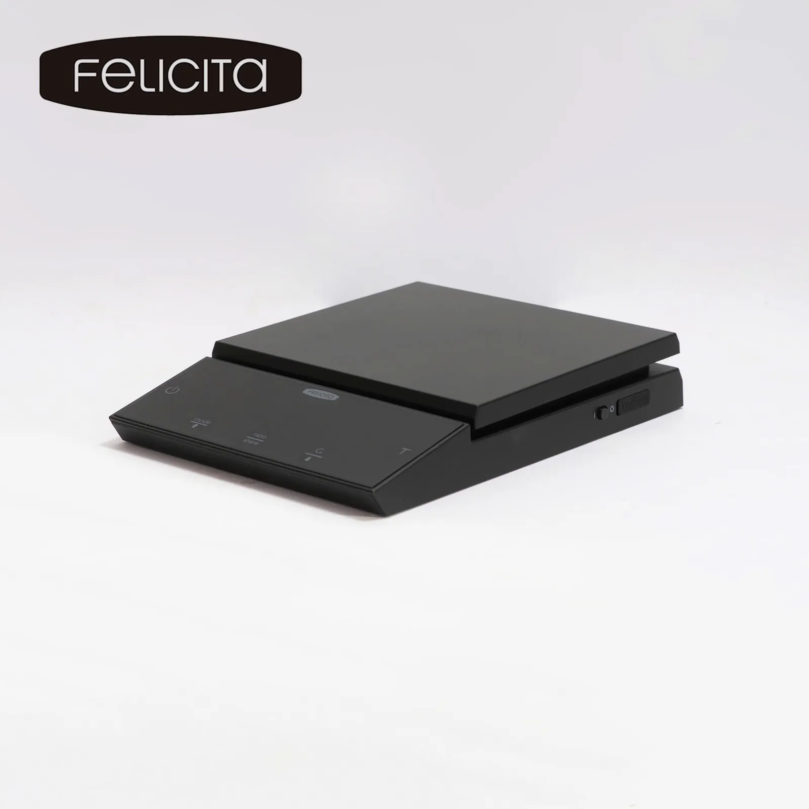 Cân điện tử Felicita Parallel Black Plus màu đen chụp nghiêng toàn thân