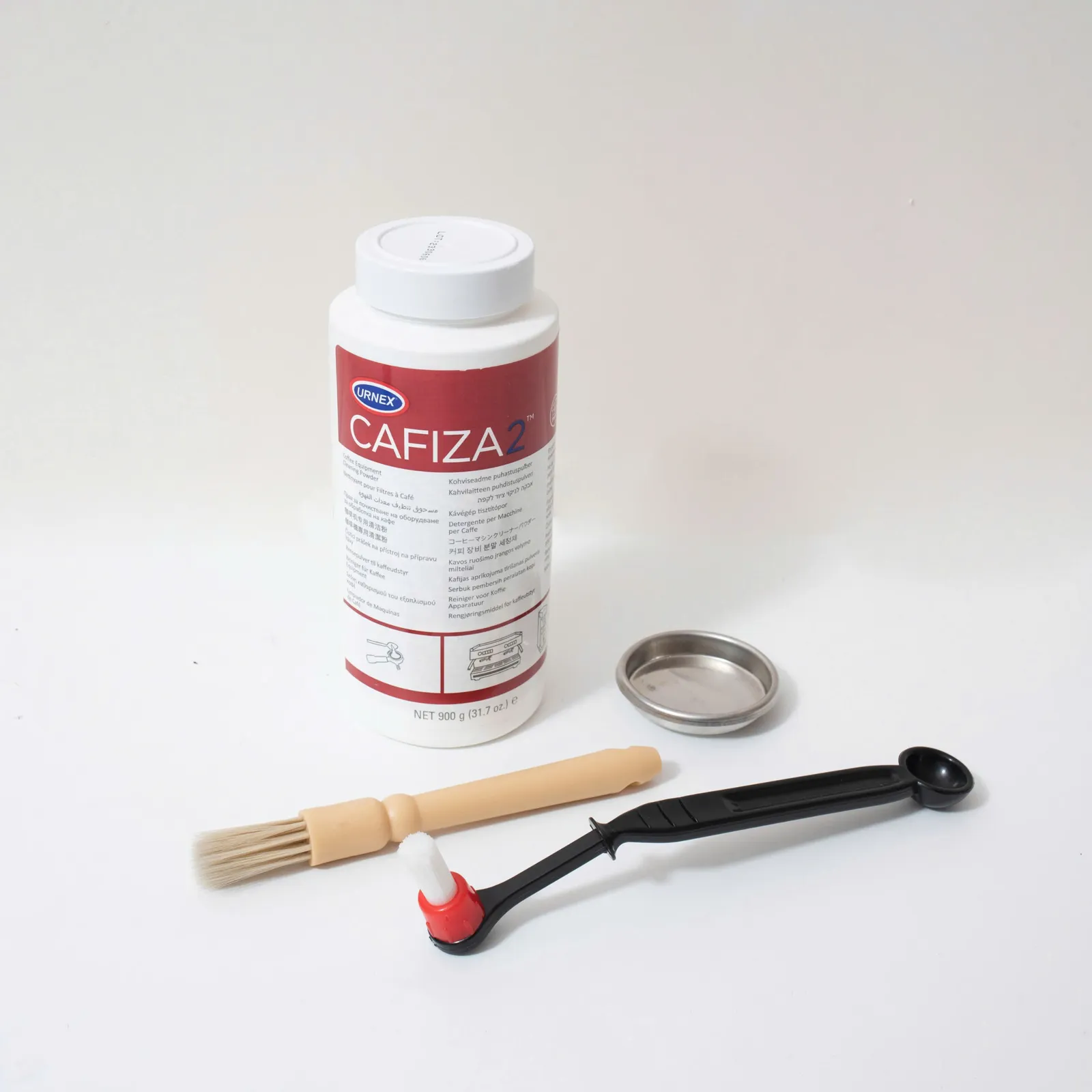 Bộ dụng cụ vệ sinh máy pha cà phê espresso gồm bột Cafiza 2 và bàn chải cọ group head