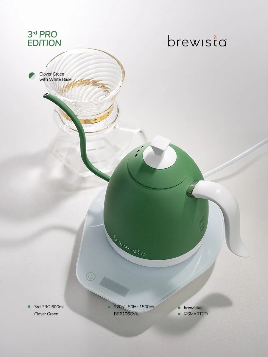 Ấm Brewista Artisan Clover Green cùng bộ pha V60