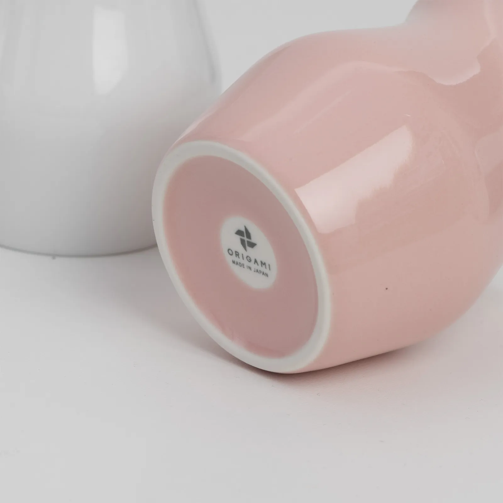 Đáy ly Origami Sensory Flavor Cup với logo Origami Made in Japan