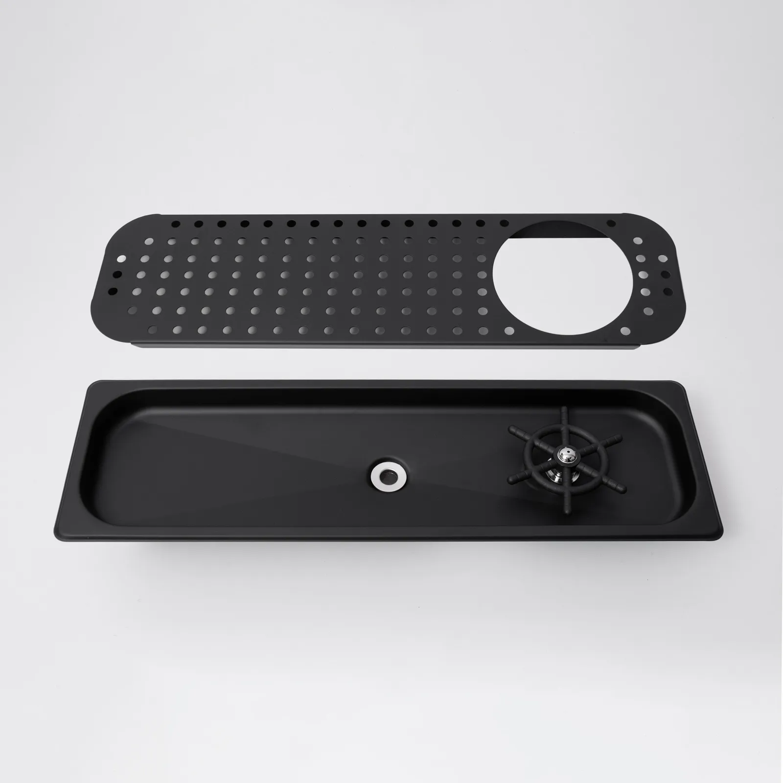 Khay rửa ca ly quầy bar âm sàn inox 304 mã B1310 lắp trên mặt quầy bar cùng máy pha cà phê