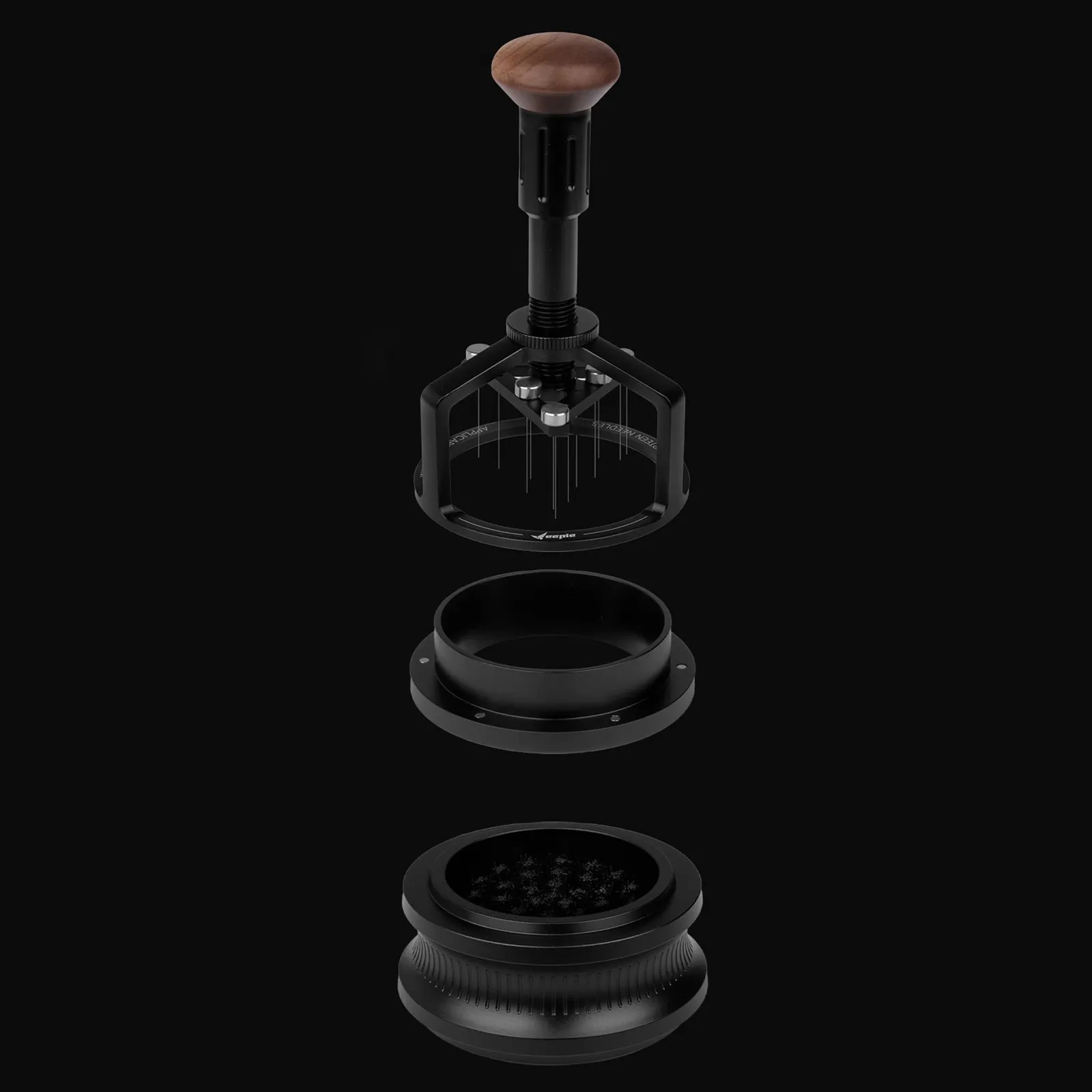 Sơ đồ tháo rời ba phần của kim xoay Feepie Wood Charm trên nền đen