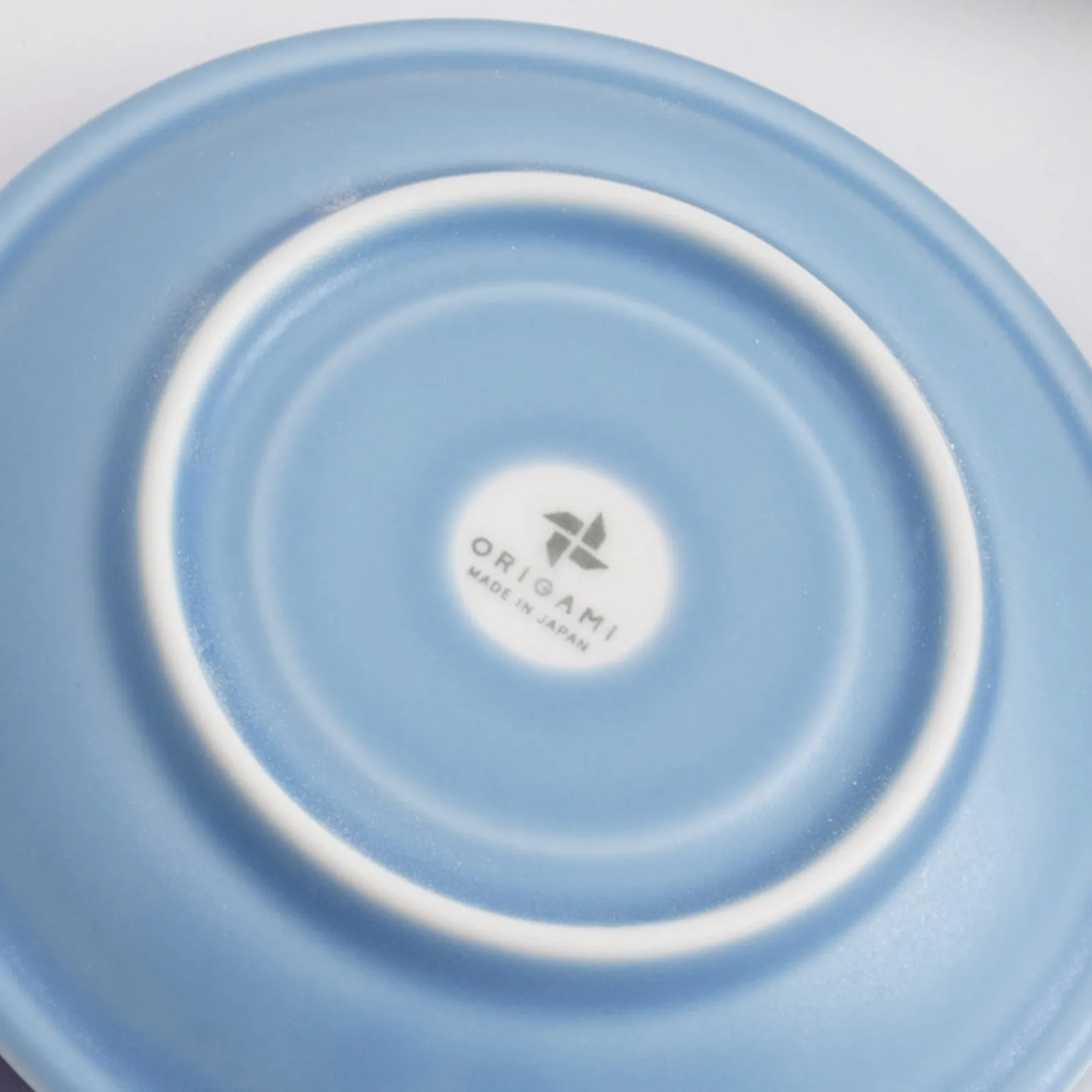 Mặt sau đĩa sứ Origami Saucer 140mm in logo Made in Japan