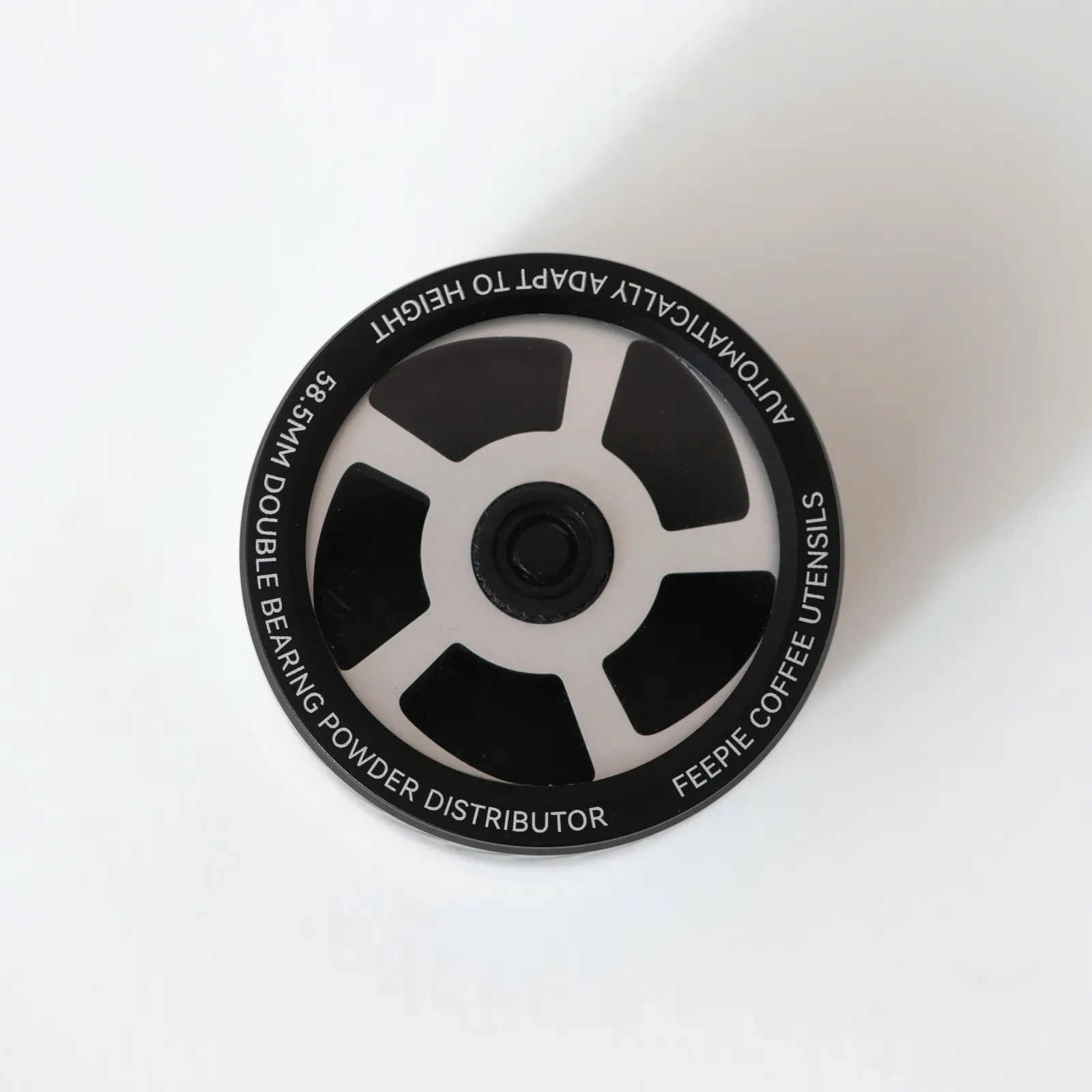 Vòng khắc 58.5MM DOUBLE BEARING POWDER DISTRIBUTOR trên đáy OCD Feepie THOR