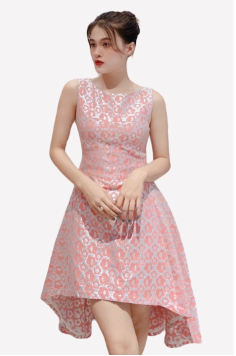 deThuong trên Facebook