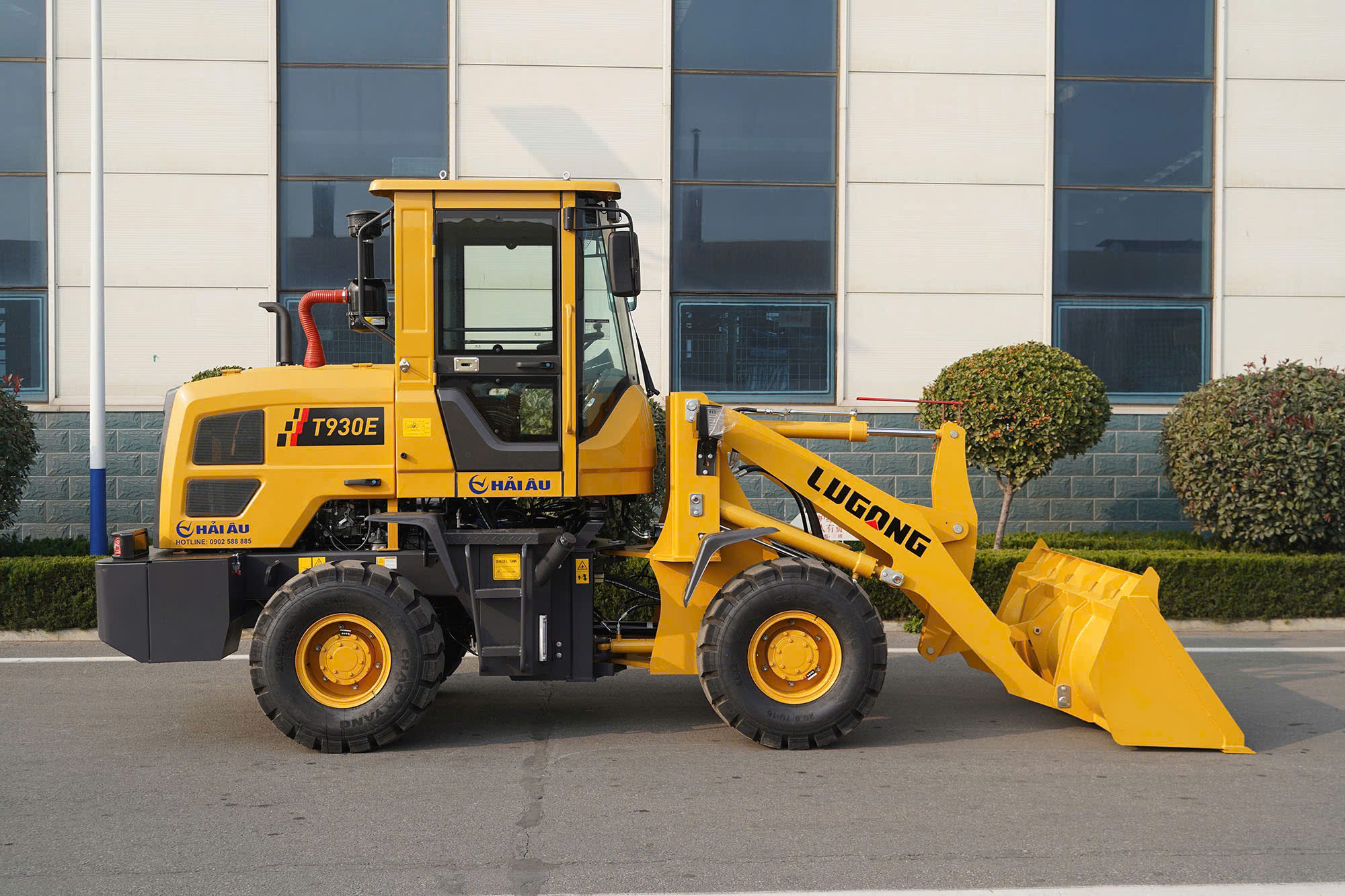 xuc-lat-lugong-t930e