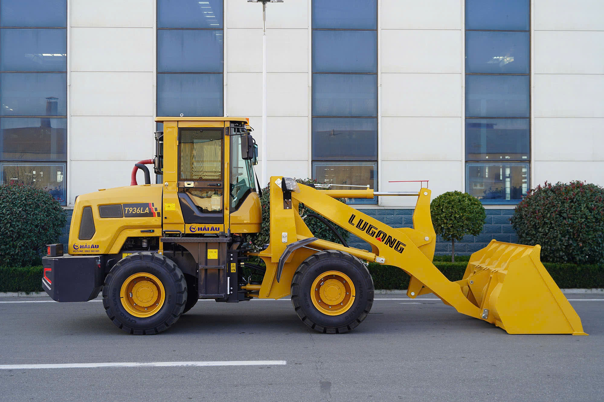 xuc-lat-can-dai-lugong-t936la