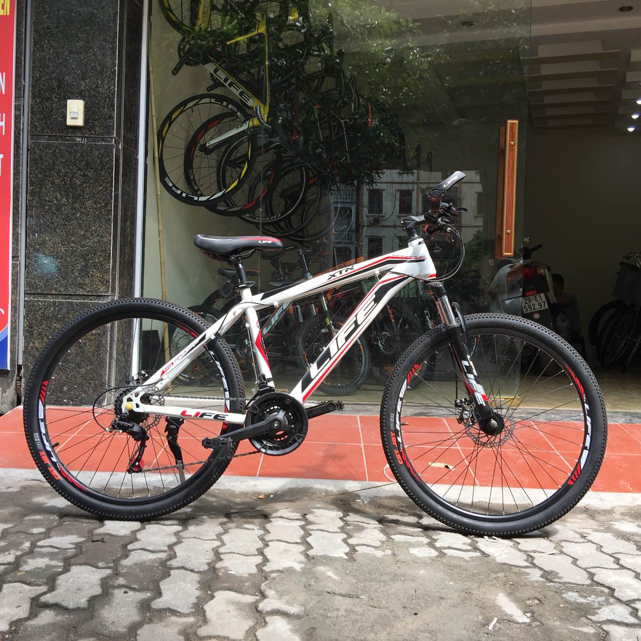 Xe Äáº¡p Äá»a hÃ¬nh Life L26