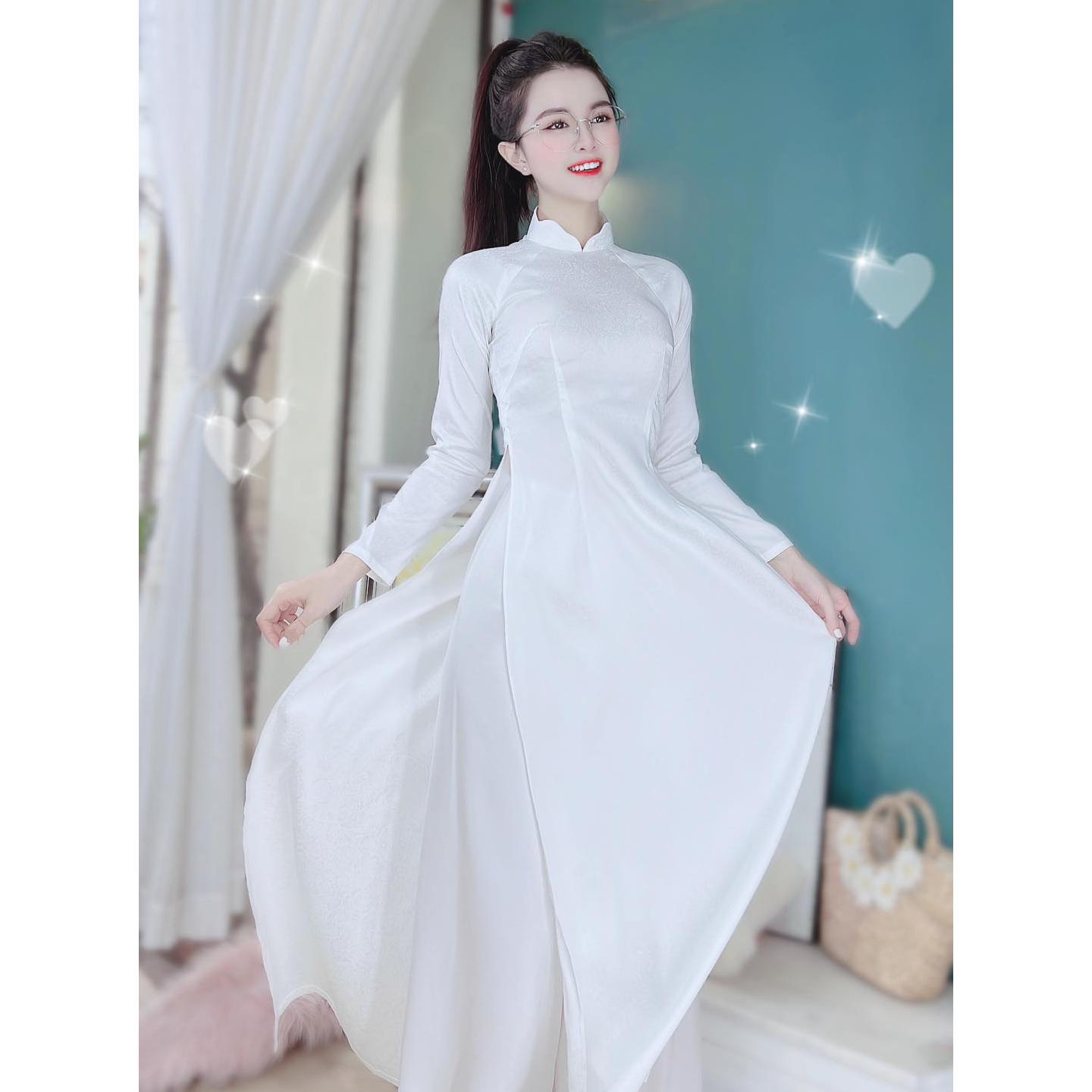 Chia Sẻ 5 Tips Mặc Áo Dài Và Những Kiểu Áo Dài Học Sinh Cho Người Mập