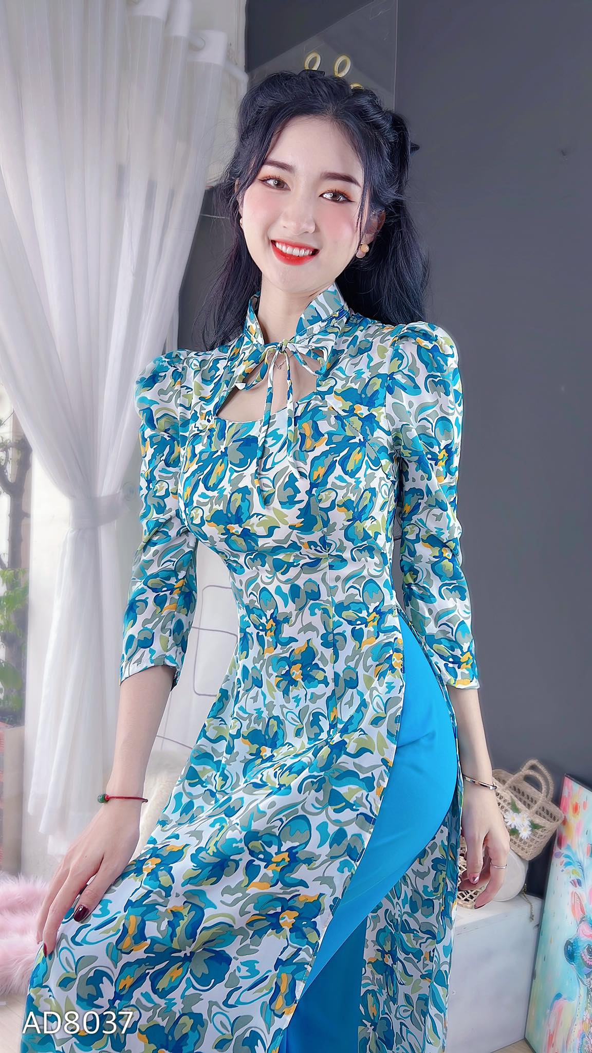 Đầm dáng xòe, cổ buộc nơ, tay cộc viền ren, phối ren lưới trước ngực – MM  Outfit