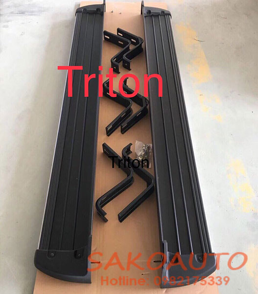 bậc lên xuống cho xe triton