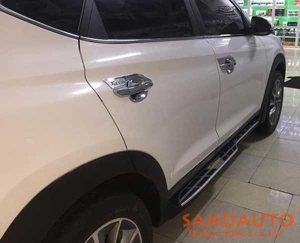 lắp bệ bước chân tucson 2019