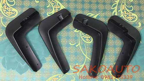 chắn bùn theo xe xpander