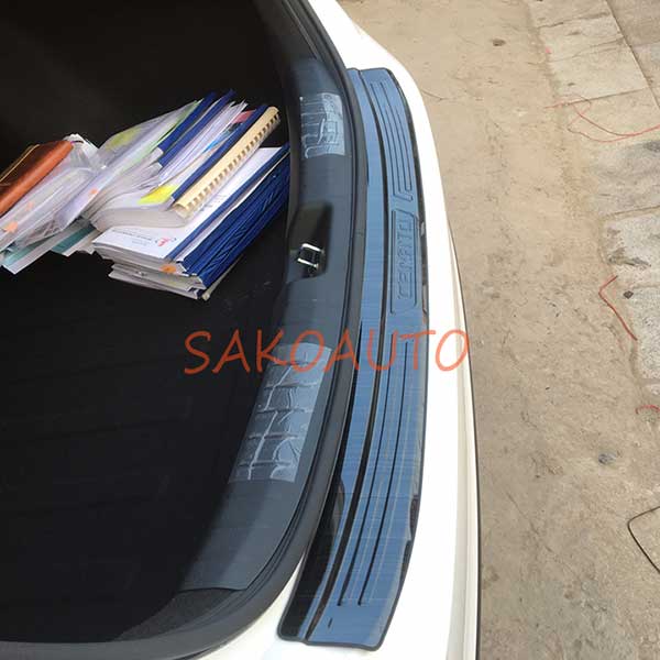 chồng trầy cốp sau cerato 2019