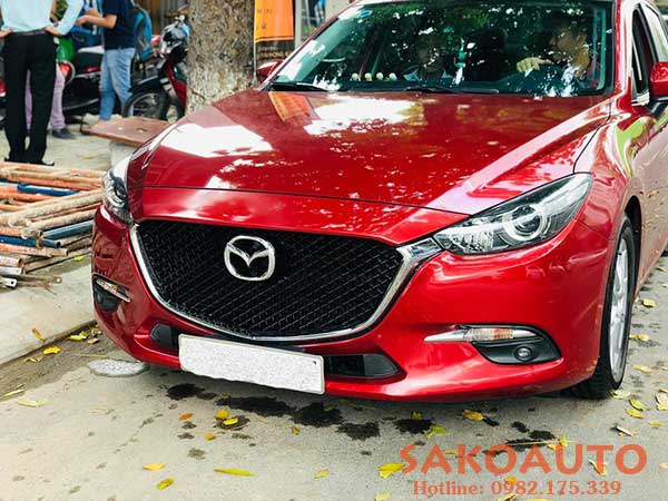 độ mặt ca lang màu đen cho xe mazda 3