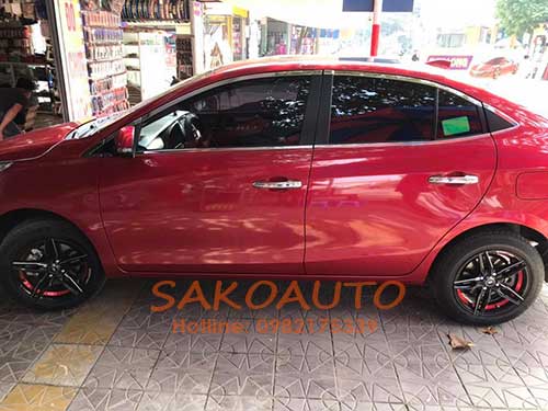 viền cong kính vios 2019
