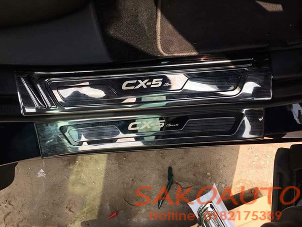 nẹp bước chân mazda cx5 2019