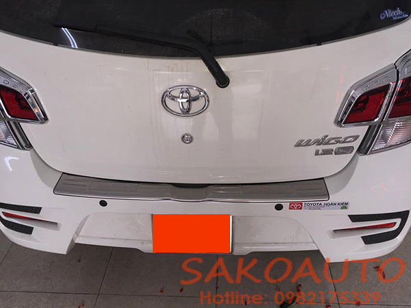 nẹp cốp sau toyota wigo 2019