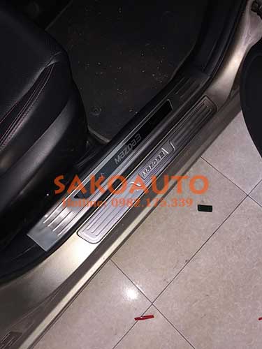 nẹp innox cauwr xe mazda 3 2019