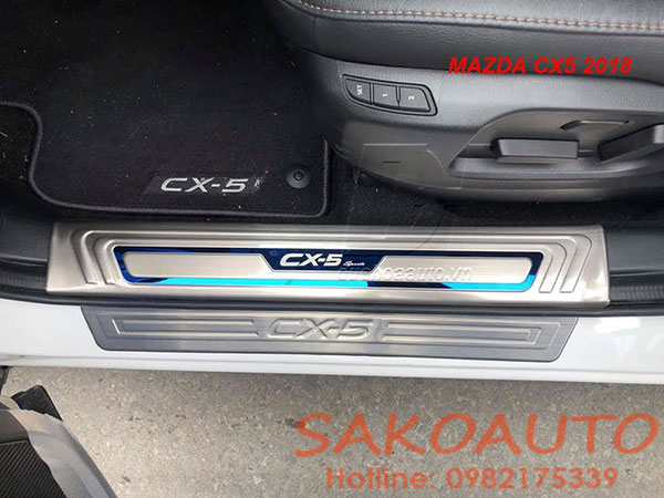 bậc bước chân mazda cx5 2020