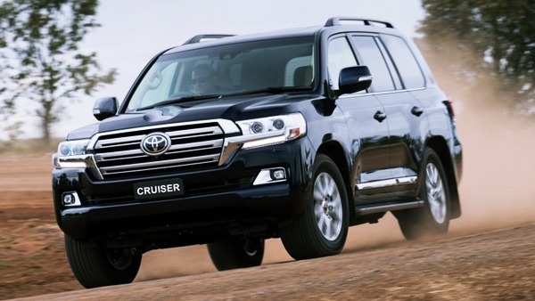 Toyota Land Cruiser 2016 thế hệ mới sắp về Việt Nam giá 38.000 USD