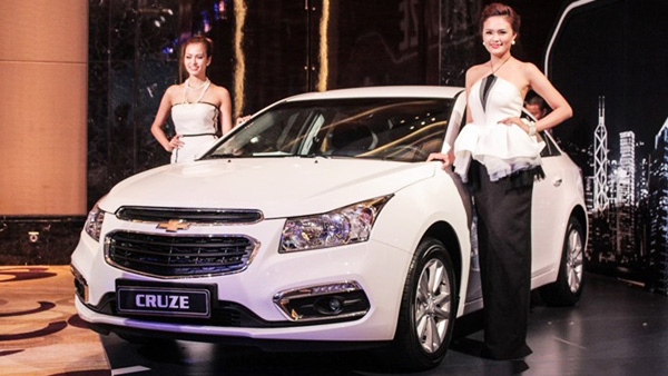 Chevrolet Cruze 2015 mới chính thức ra mắt tại Việt Nam giá từ 572 triệu đồng