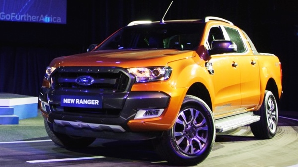 Bán ra hơn 1.300 xe mỗi tháng Ford Ranger chiếm áp đảo tại Việt Nam