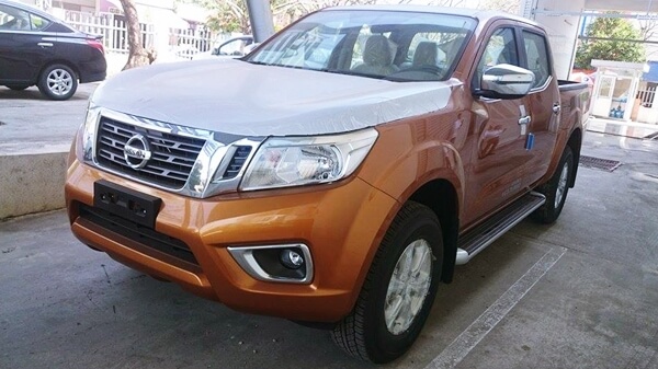 Nissan Navara NP300 EL một cầu số tự động ra mắt tại Việt Nam