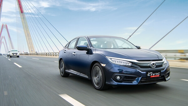 Honda Việt Nam công bố giá bán Civic 2017 mới 950 triệu đồng