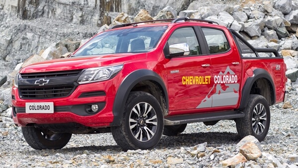 Đánh giá khả năng vận hành xe Chevrolet Colorado 2.8L AT 4x4