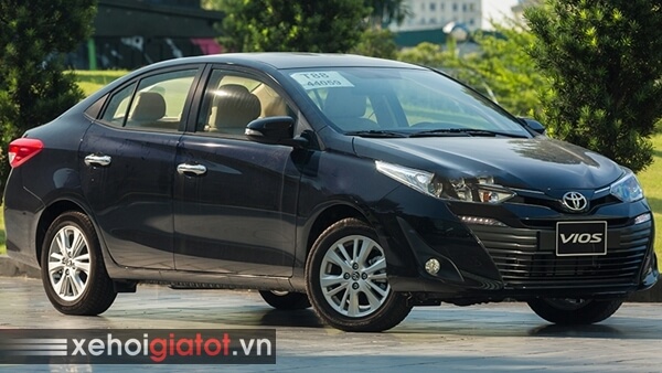 Toyota Vios màu đen