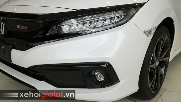 Cụm đèn trước xe Civic 1.5 RS