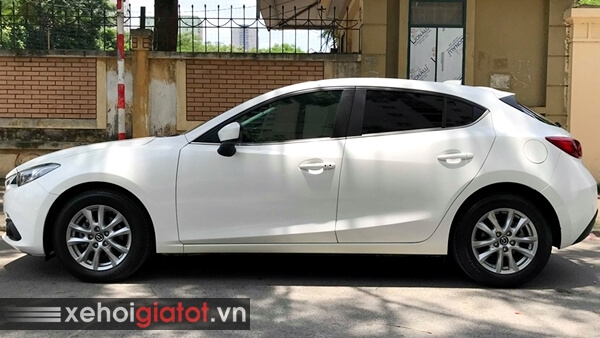 Thân xe Mazda 3 Hatchback 1.5 AT 2016 cũ