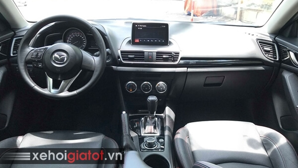 Nội thất xe Mazda 3 Hatchback 1.5 AT 2016 cũ