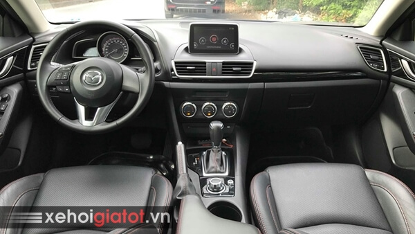 Nội thất xe Mazda 3 Sedan 1.5 AT 2016 cũ