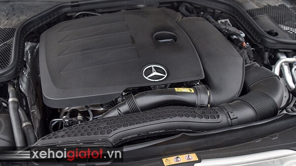 Động cơ xe Mercedes C200 Exclusive