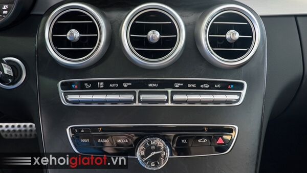 Hệ thống điều hòa xe Mercedes C300 Coupe