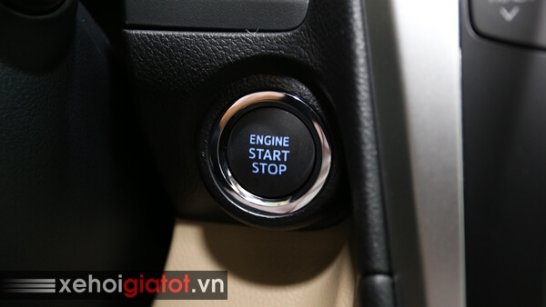 Khởi động Start/stop xe Camry 2.0E