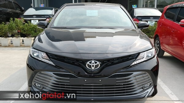 Đầu xe Camry 2.0G