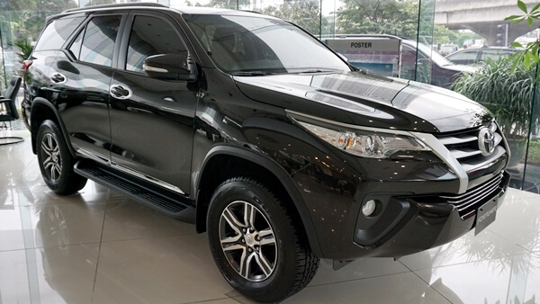 Toyota Fortuner 2.4G AT 4x2 2019