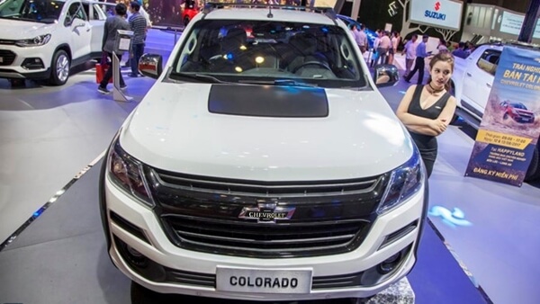 Chevrolet Colorado Centennial 2.8 AT (4x4) phiên bản 100 năm