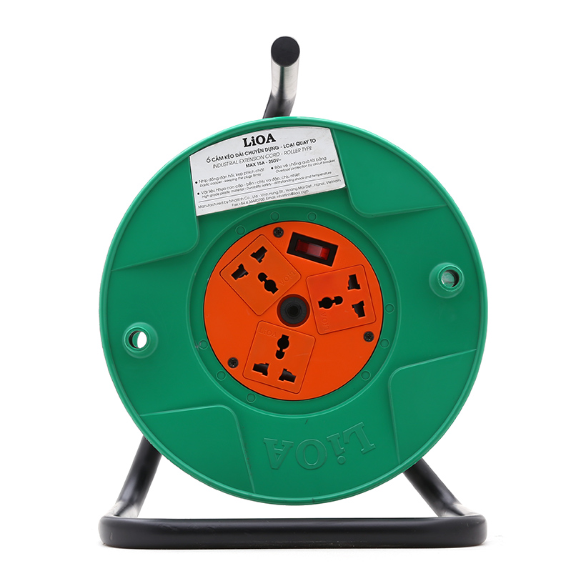 Onalar ular bilan jinsiy aloqada bolishadi Suratda qizlar kiyimlarini yechib olishdi.