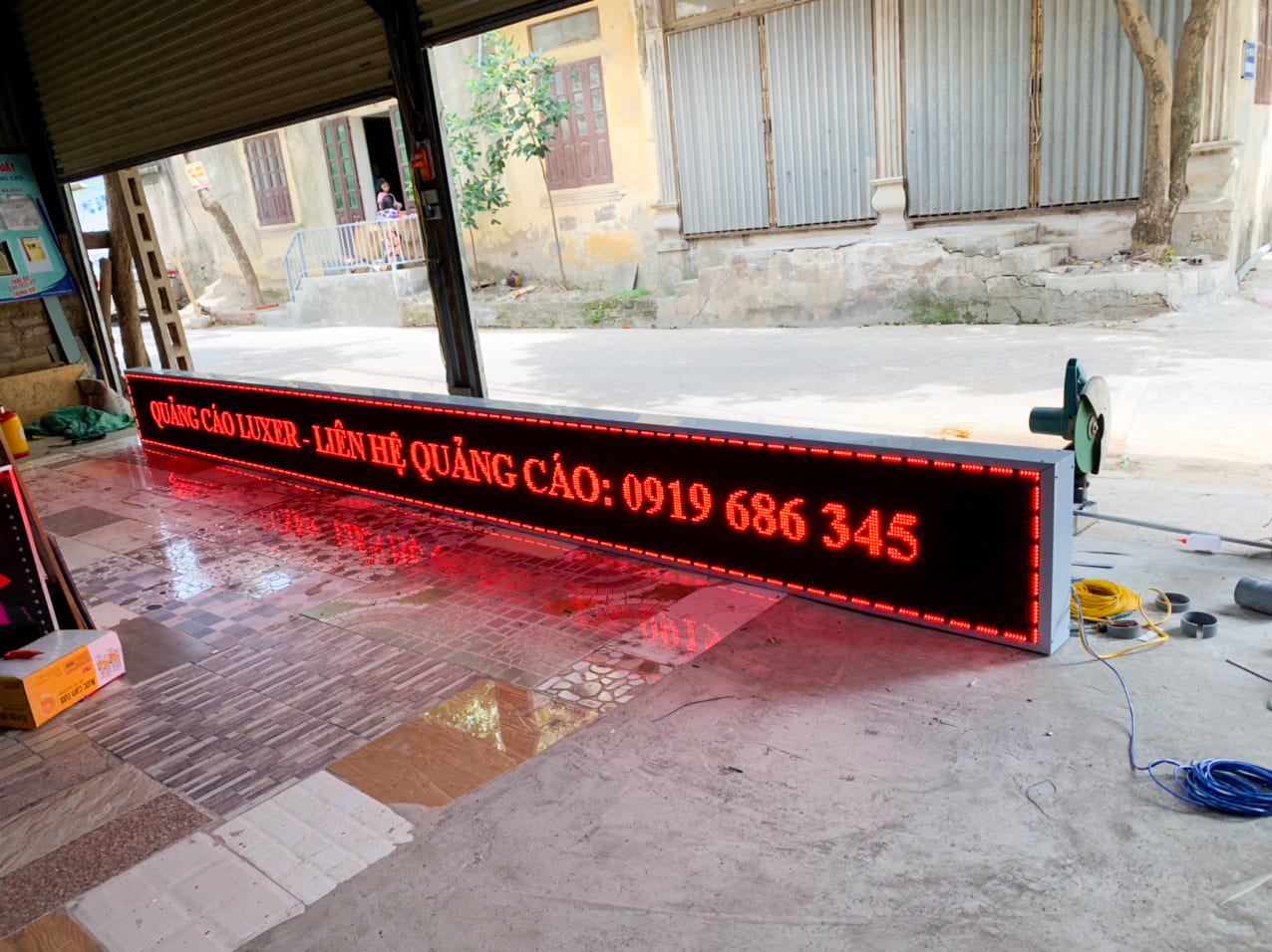 led-ma-tran