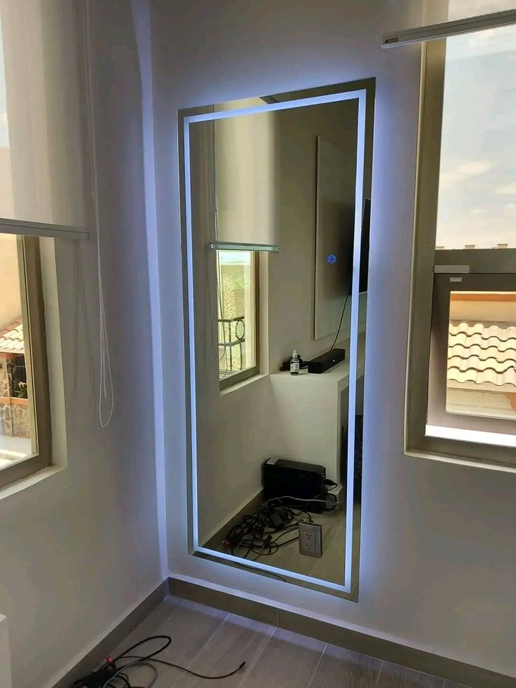 Gương LED toàn thân phun cát