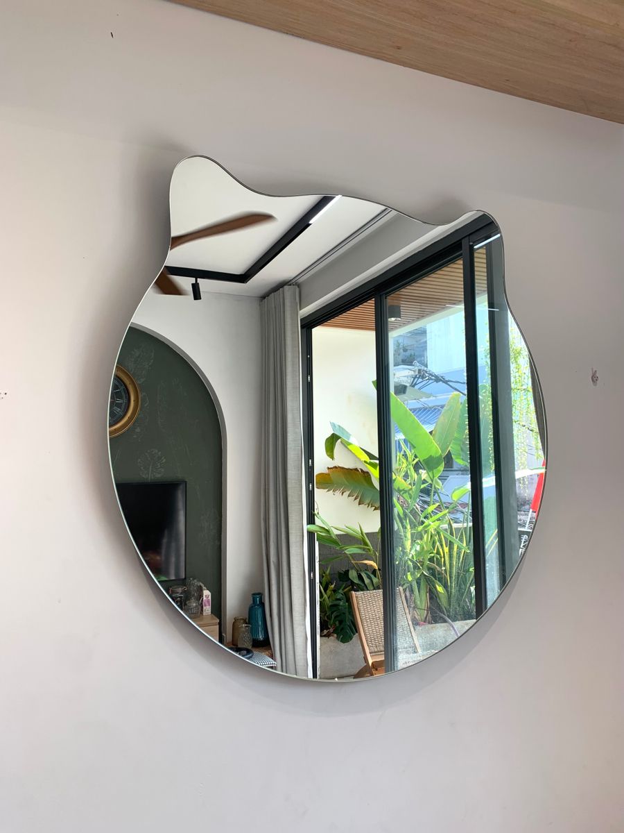 Gương LED mặt gấu