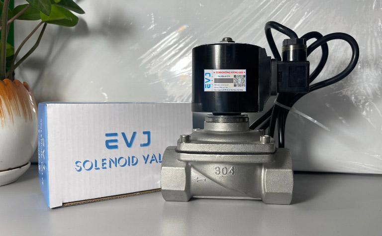 Tiêu chuẩn IP68 chống nước hoàn toàn - Hoạt động liên tục 8 giờ (Hiệu suất vượt trội)