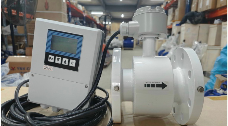 Đồng hồ nước điện tử Woteck Remote